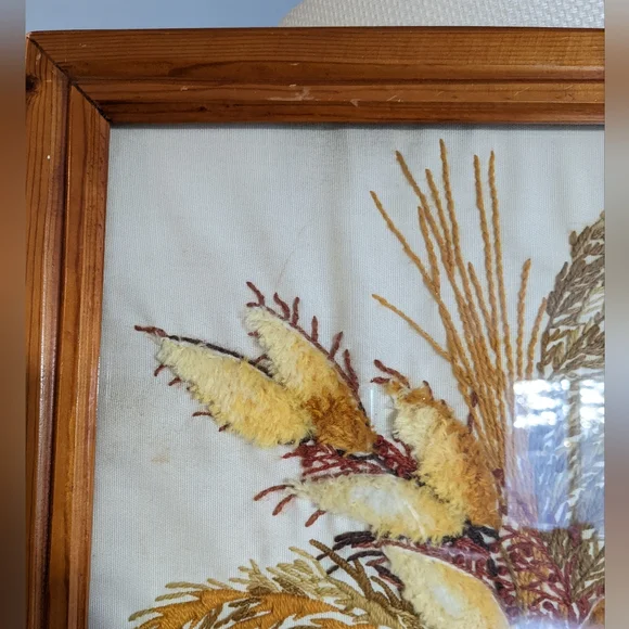 Vtg MCM Crewel‎ Needle Point Floral Bouquet Picture Large Wall Art 18" x 22" - Picture 12 of 14